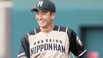 北海道日本ハム 斎藤佑樹 18番 硬式木製バット NPBマーク付 featured_image.jpg